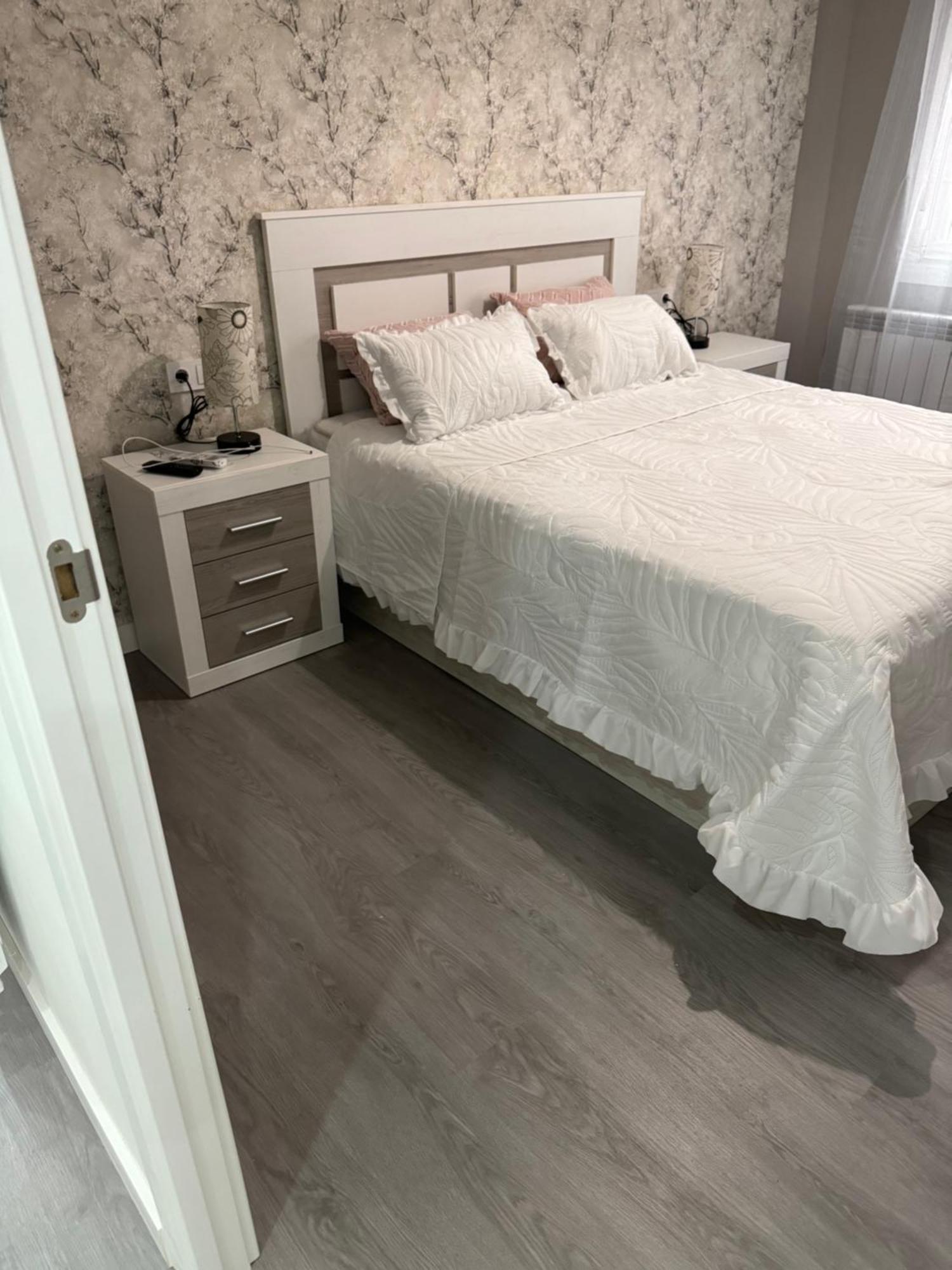 Logrono Centro A Estrenar Wifi Impecable Appartement Buitenkant foto