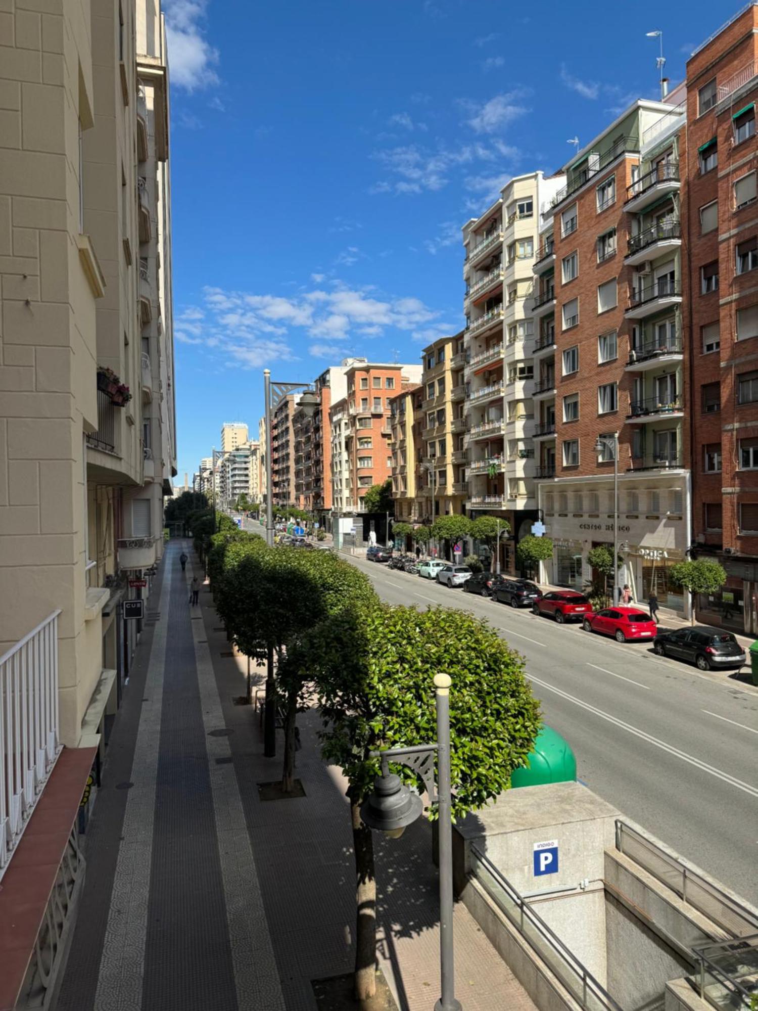 Logrono Centro A Estrenar Wifi Impecable Appartement Buitenkant foto