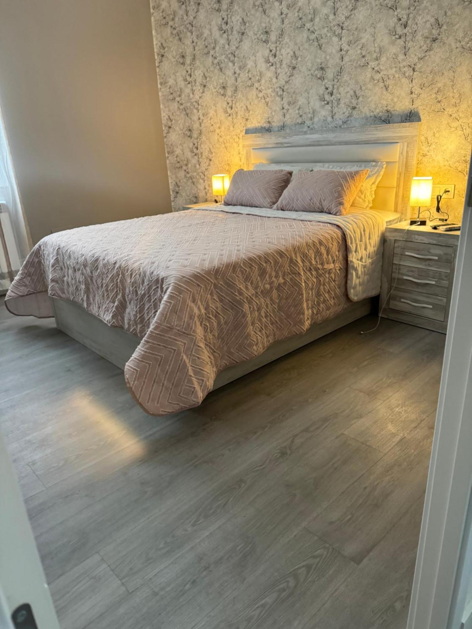 Logrono Centro A Estrenar Wifi Impecable Appartement Buitenkant foto